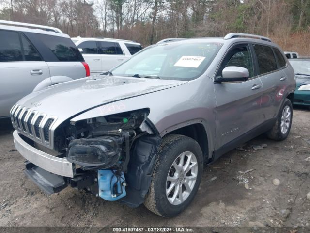 1C4PJMCS5HW570195 Jeep Cherokee Latitude 4x4