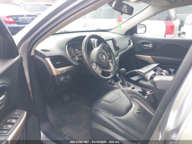 1C4PJMCS5HW570195 Jeep Cherokee Latitude 4x4