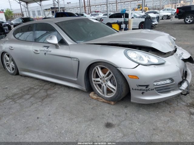 2011 PORSCHE PANAMERA WP0AA2A78BL021432 Photo 0