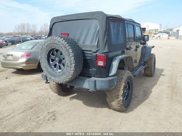 1C4BJWDG6FL608967 Jeep Wrangler Unlimited Sport