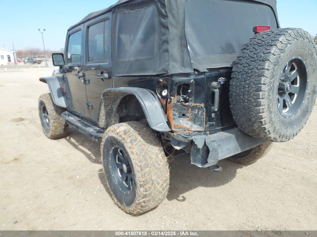 1C4BJWDG6FL608967 Jeep Wrangler Unlimited Sport