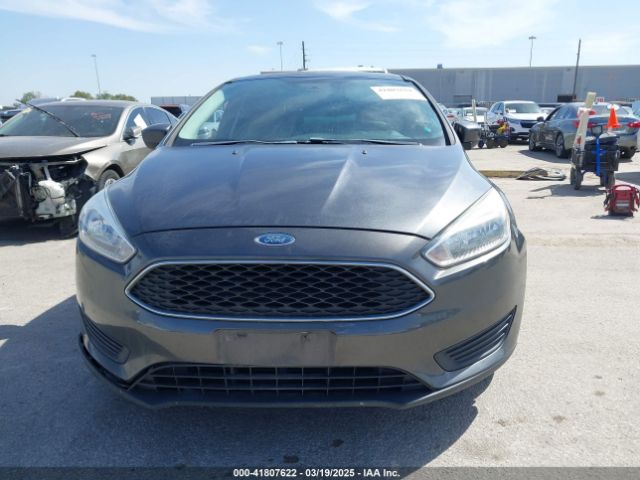 1FADP3F2XJL302358 Ford FOCUS SE
