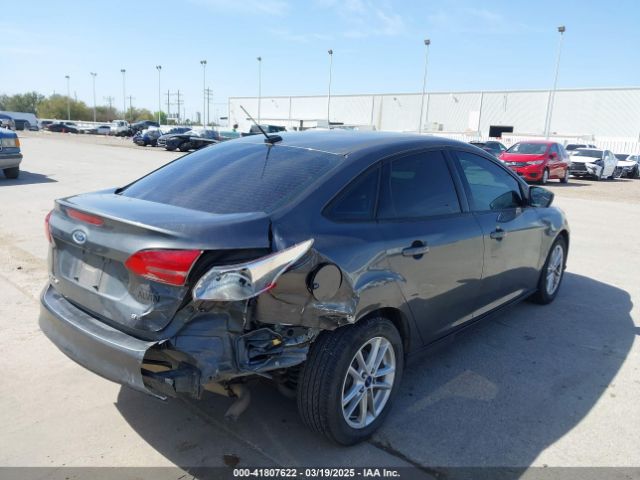 1FADP3F2XJL302358 Ford FOCUS SE