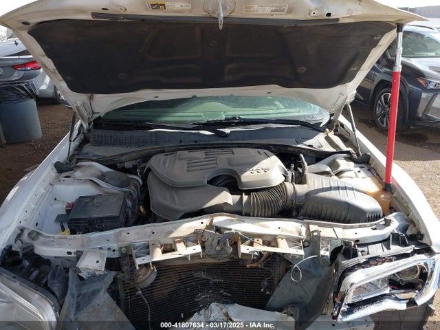 2C3CCAEG5HH566487 Chrysler 300C