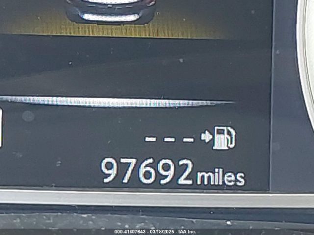 3N1AB7AP2GY244075 Nissan SENTRA SV