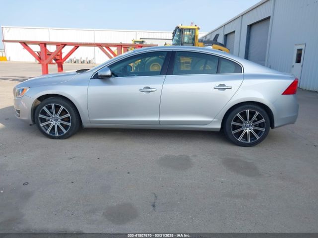 LYV402TK4JB177410 Volvo S60 Inscription T5