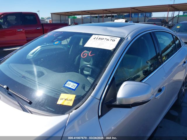 LYV402TK4JB177410 Volvo S60 Inscription T5