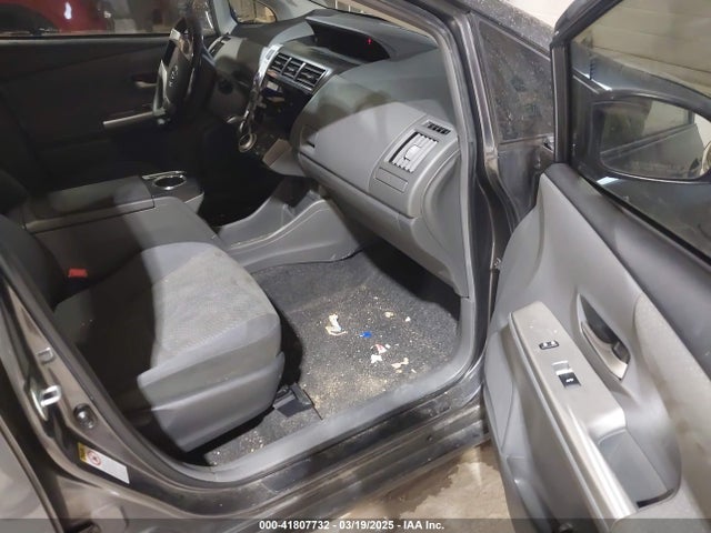 JTDZN3EU6E3310164 Toyota Prius V Three