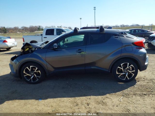JTNKHMBX4K1025527 Toyota C-HR XLE