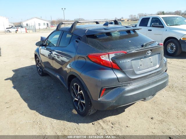 JTNKHMBX4K1025527 Toyota C-HR XLE