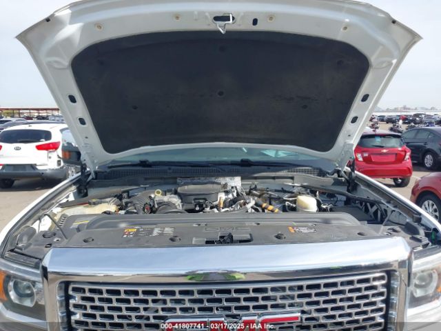 1GT12UE89GF172877 GMC Sierra 2500hd Denali