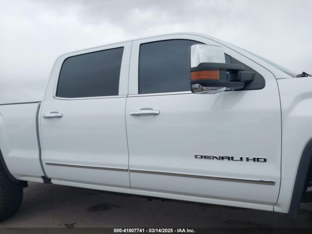 1GT12UE89GF172877 GMC Sierra 2500hd Denali