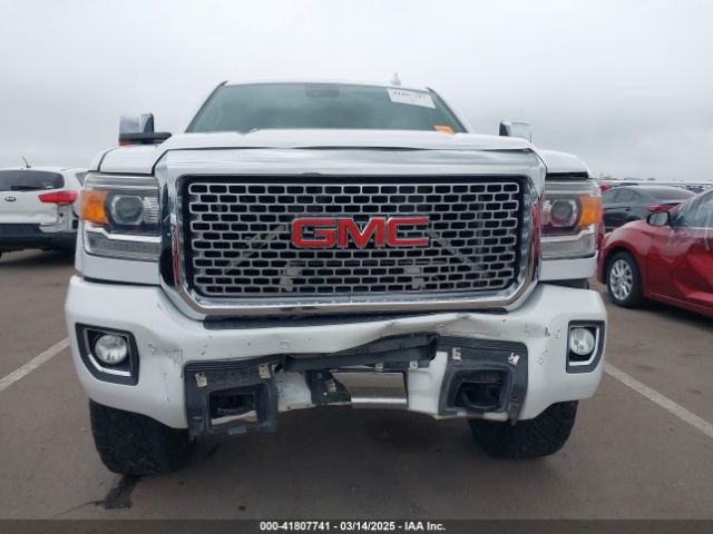 1GT12UE89GF172877 GMC Sierra 2500hd Denali
