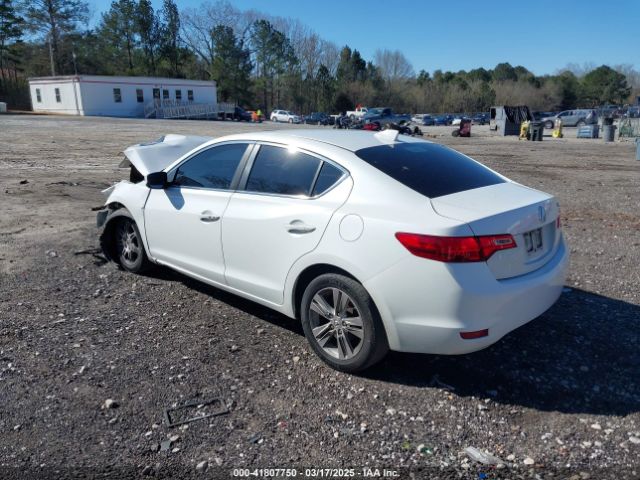 2013 ACURA ILX 19VDE1F39DE022580 Photo 2