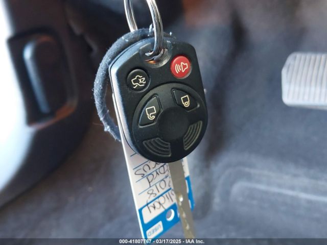 1FADP3K21JL286895 Ford FOCUS SE