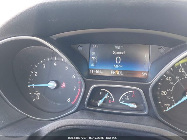 1FADP3K21JL286895 Ford FOCUS SE