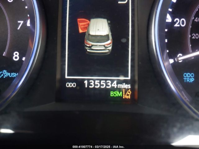 5TDJZRFH3KS605142 Toyota Highlander Xle