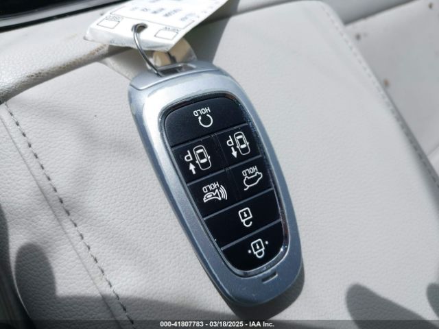 5NMJECAEXNH106979 Hyundai Tucson Limited