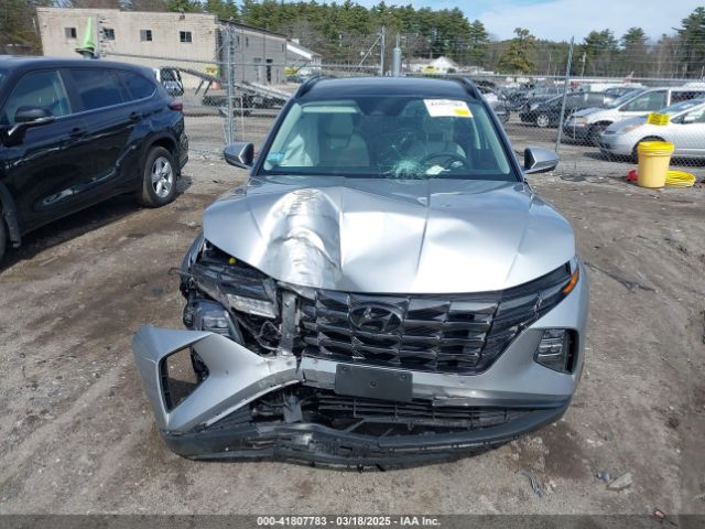 5NMJECAEXNH106979 Hyundai Tucson Limited