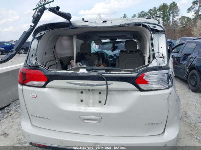2C4RC1GG9HR560544 Chrysler Pacifica Limited