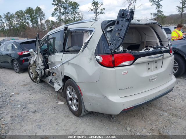 2C4RC1GG9HR560544 Chrysler Pacifica Limited