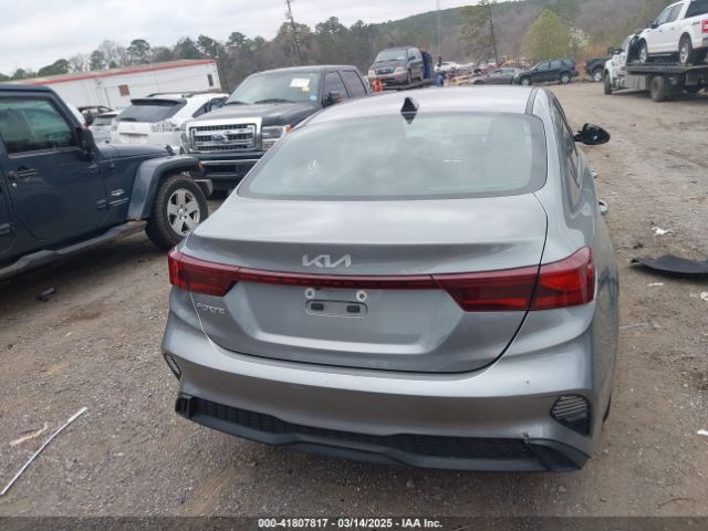 3KPF24AD7RE726696 KIA Forte Lxs