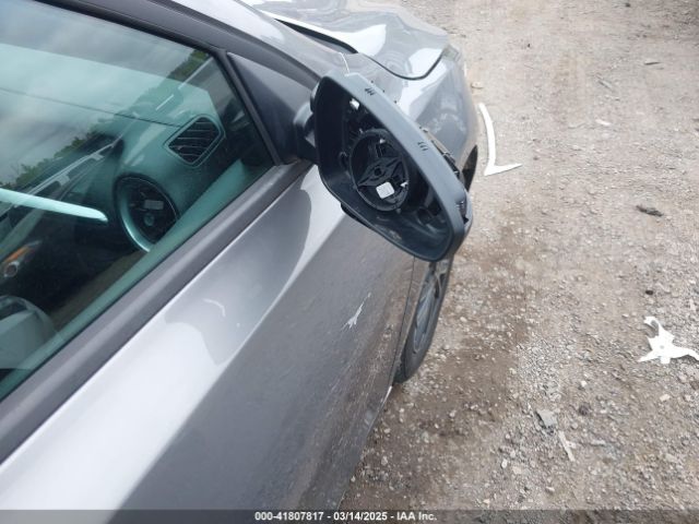 3KPF24AD7RE726696 KIA Forte Lxs