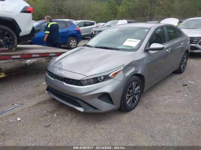 3KPF24AD7RE726696 KIA Forte Lxs