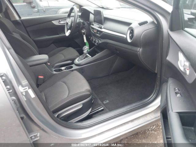 3KPF24AD7RE726696 KIA Forte Lxs