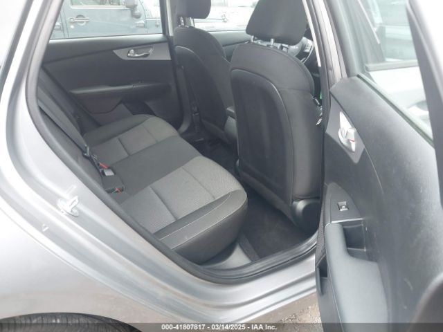 3KPF24AD7RE726696 KIA Forte Lxs