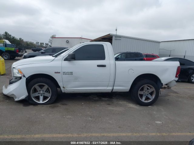 3C6JR6AT5HG721676 RAM 1500