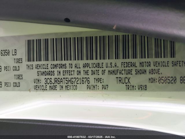 3C6JR6AT5HG721676 RAM 1500