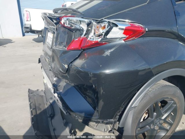 JTNKHMBX6L1084659 Toyota C-HR LE
