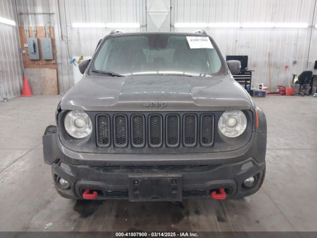 ZACCJBCB4HPG63077 Jeep Renegade Trailhawk 4x4