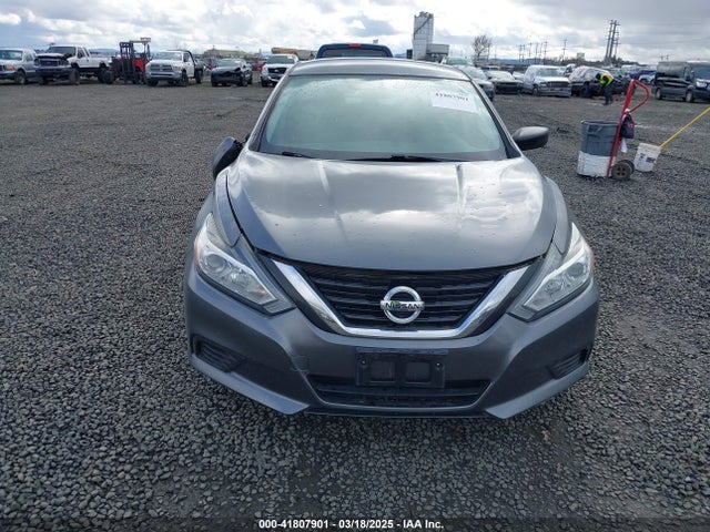 1N4AL3AP0HN313305 Nissan Altima 2.5 S