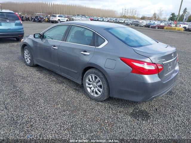 1N4AL3AP0HN313305 Nissan Altima 2.5 S