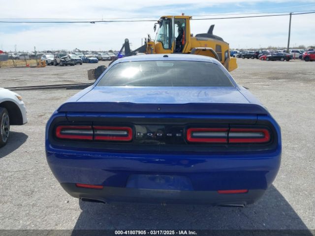 2C3CDZAG6KH668812 Dodge Challenger Sxt