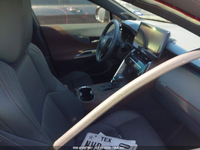 JTEAAAAH7MJ010144 Toyota Venza Xle