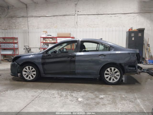 4S3BNAF62H3033765 Subaru Legacy 2.5i Premium