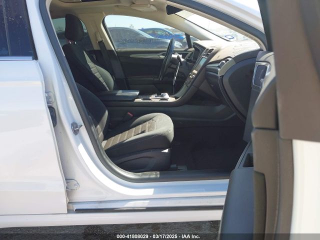 3FA6P0HD7LR202728 Ford FUSION SE