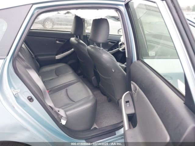 JTDKN3DU0F1880273 Toyota Prius Two