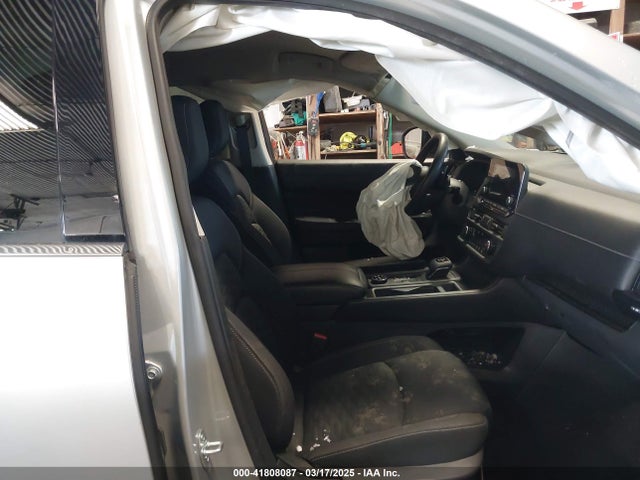 5N1DR3AC3PC219508 Nissan Pathfinder S 4wd