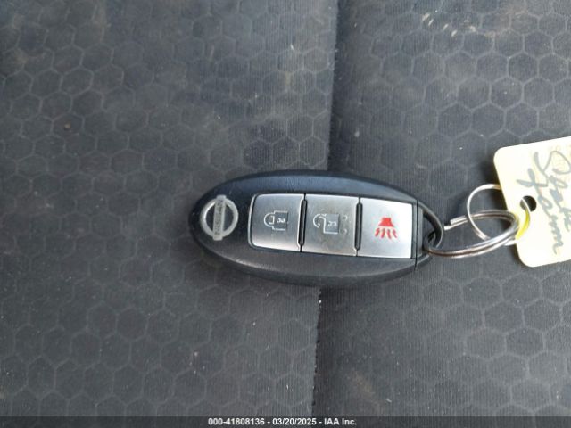 JN8AF5MV7ET364402 Nissan Juke Sv