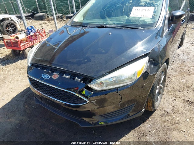 Ford FOCUS SE 2016 1FADP3F26GL356992 Image 6