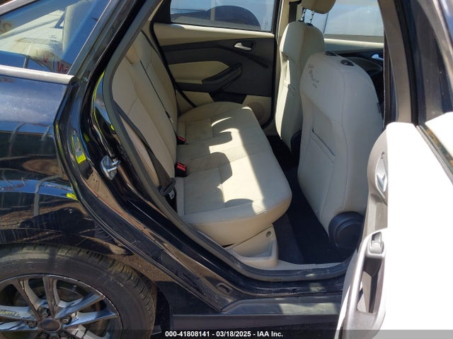 Ford FOCUS SE 2016 1FADP3F26GL356992 Image 8