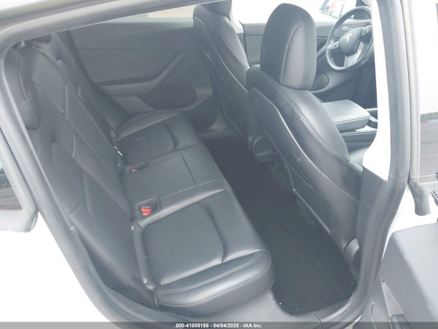 2021 TESLA MODEL Y 5YJYGDEE8MF293745 Photo 7