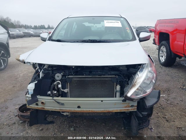 3N1CN7AP8JL838870 Nissan Versa 1.6 Sv