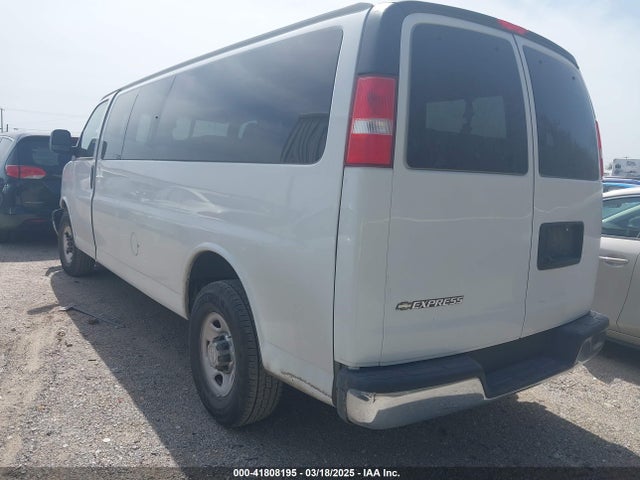 1GAZGPFG1L1201171 Chevrolet Express Passenger Rwd 3500 Extended Wheelbase Lt