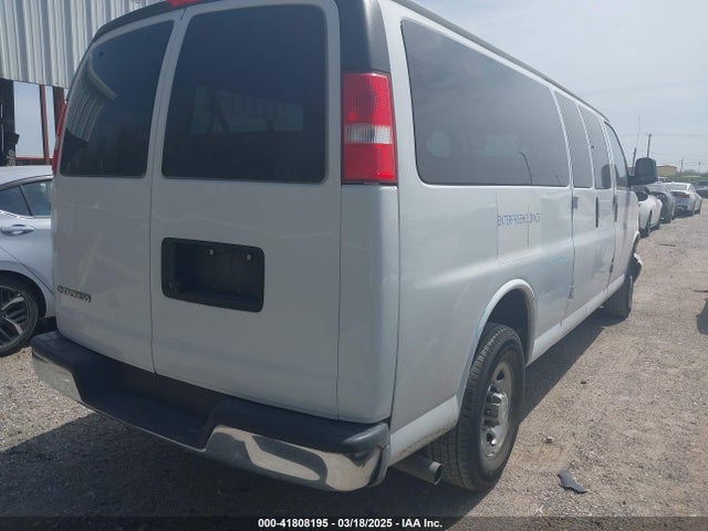1GAZGPFG1L1201171 Chevrolet Express Passenger Rwd 3500 Extended Wheelbase Lt