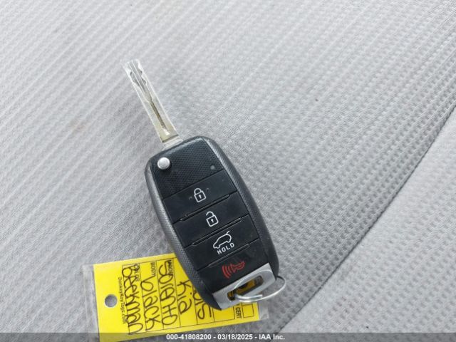 5XYKT4A6XFG580211 KIA SORENTO LX